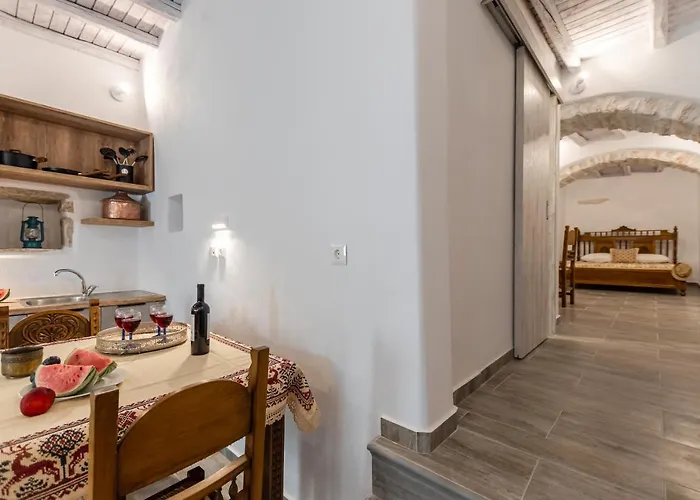 Casa Estiva Apeiranthos Naxos