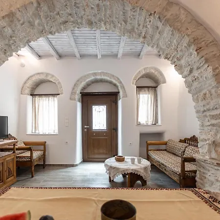 Casa Estiva Apeiranthos Naxos Apartment